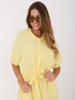 Jasnożółta koszulowa sukienka na lato
