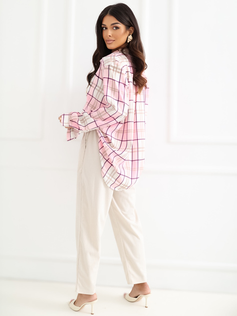 Jasnoróżowa rozpinana koszula z kołnierzykiem