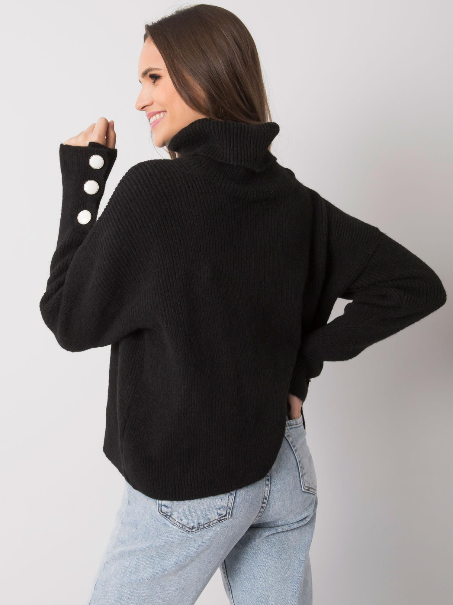 Czarny sweter golf damski Emrie RUE PARIS