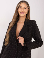 Czarna wizytowa marynarka z dżetami