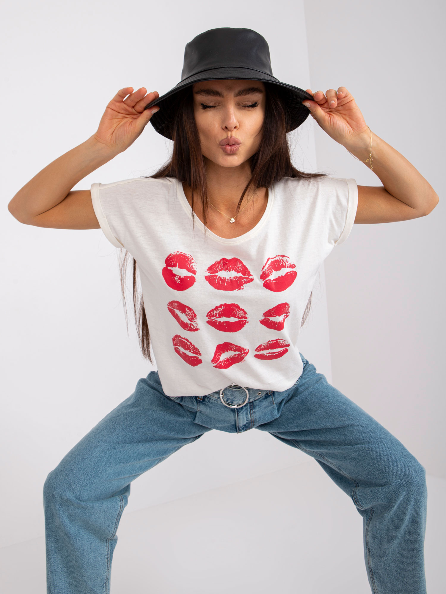 Ecru damski t-shirt z printem Malvina MAYFLIES