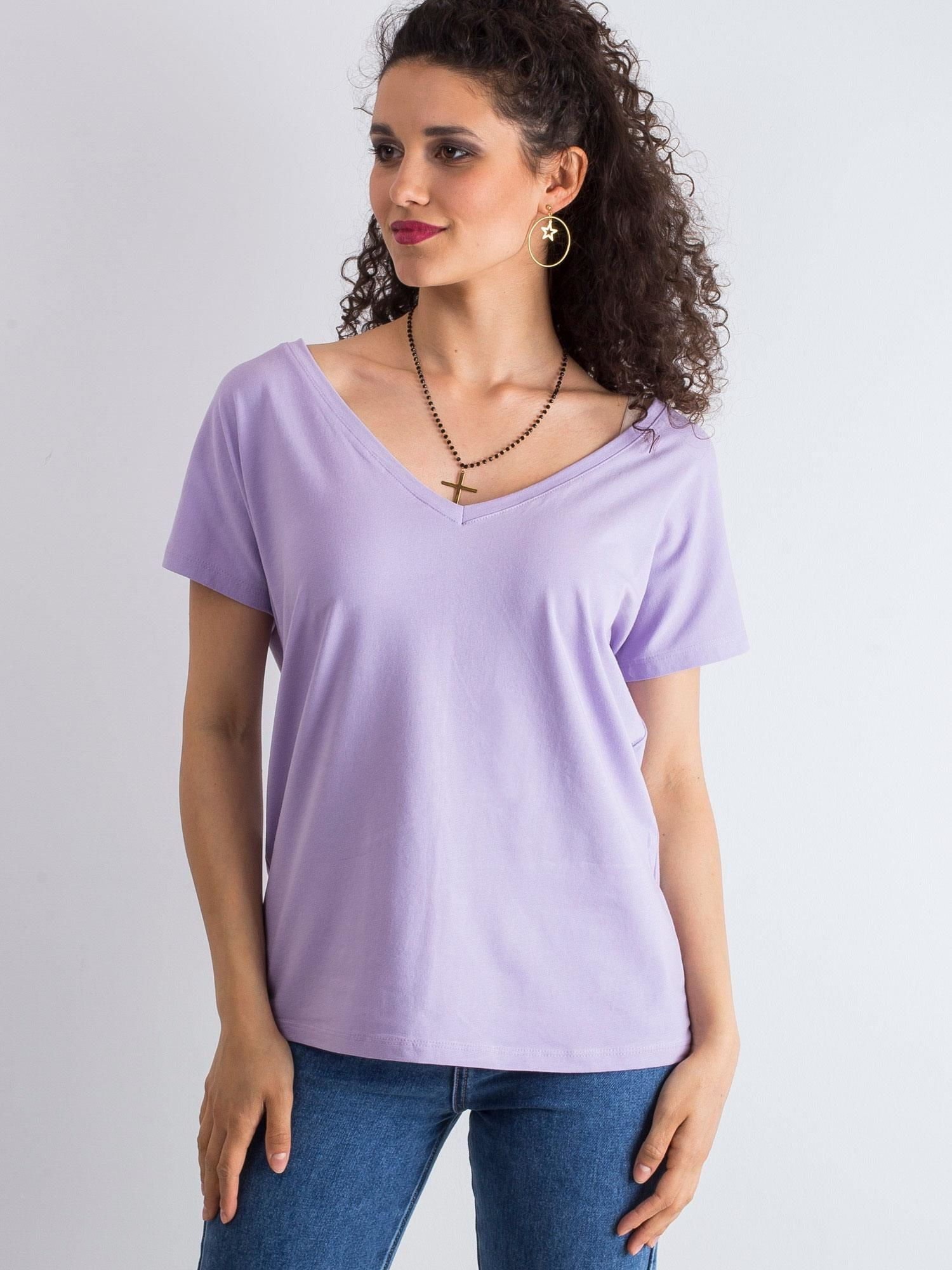 Šviesiai violetinė moteriška marškinėlių Emory.