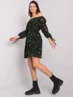 Schwarz-grünes Off-Shoulder-Kleid mit Drucken von Philippi.