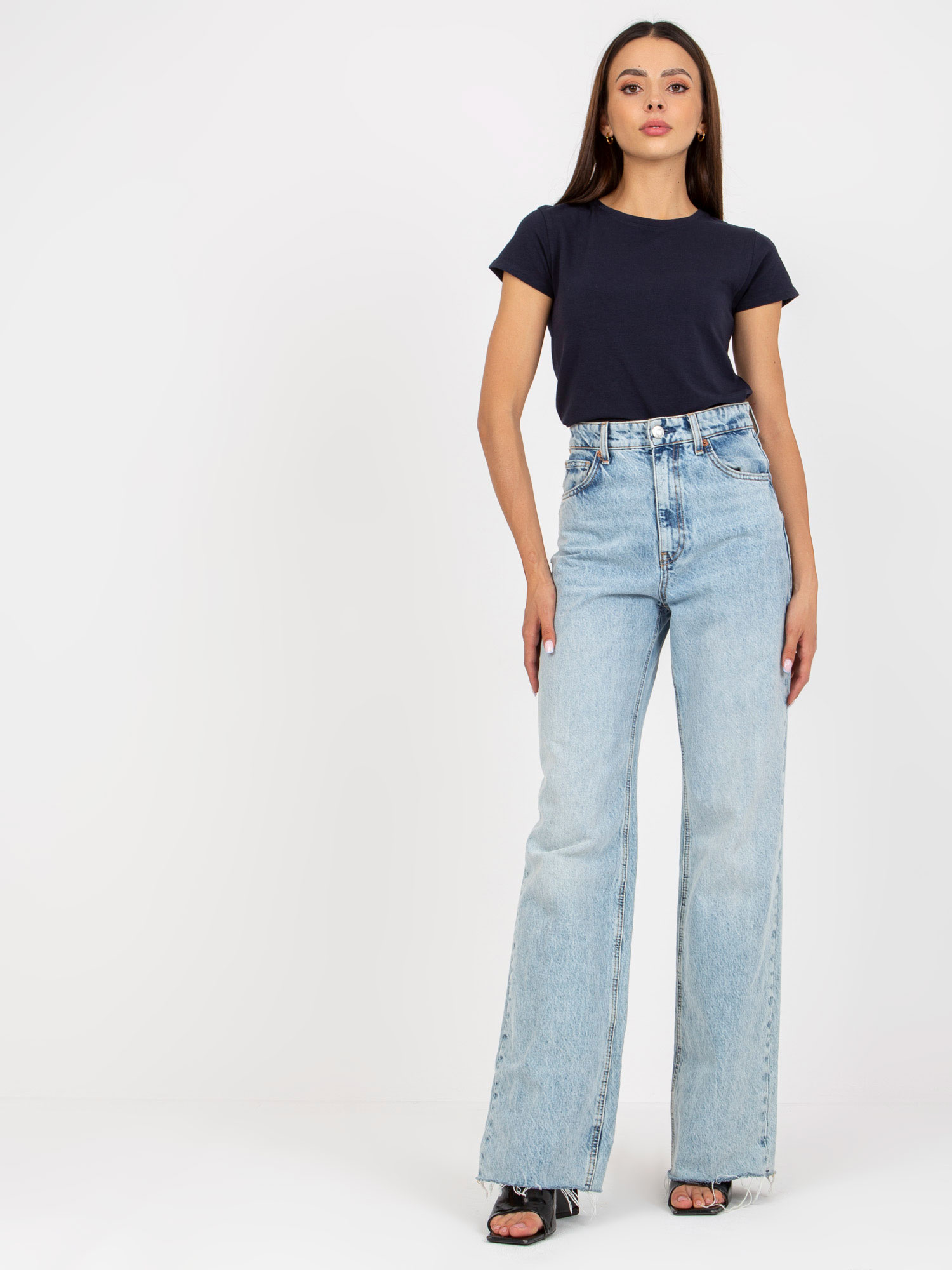 Online-Großhandel dunkelblaues Damen-Basic-Baumwoll-T-Shirt.