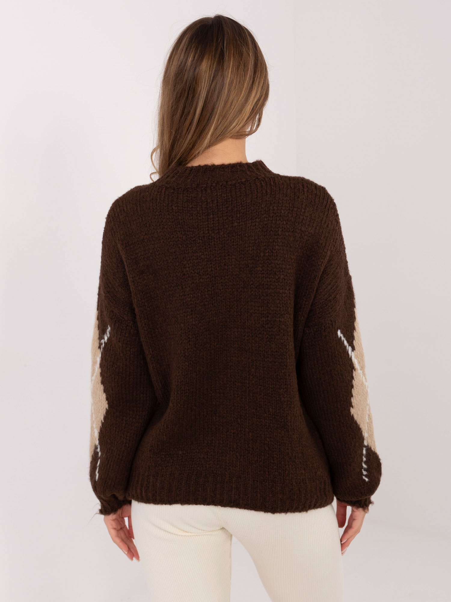 Sweter brązowy