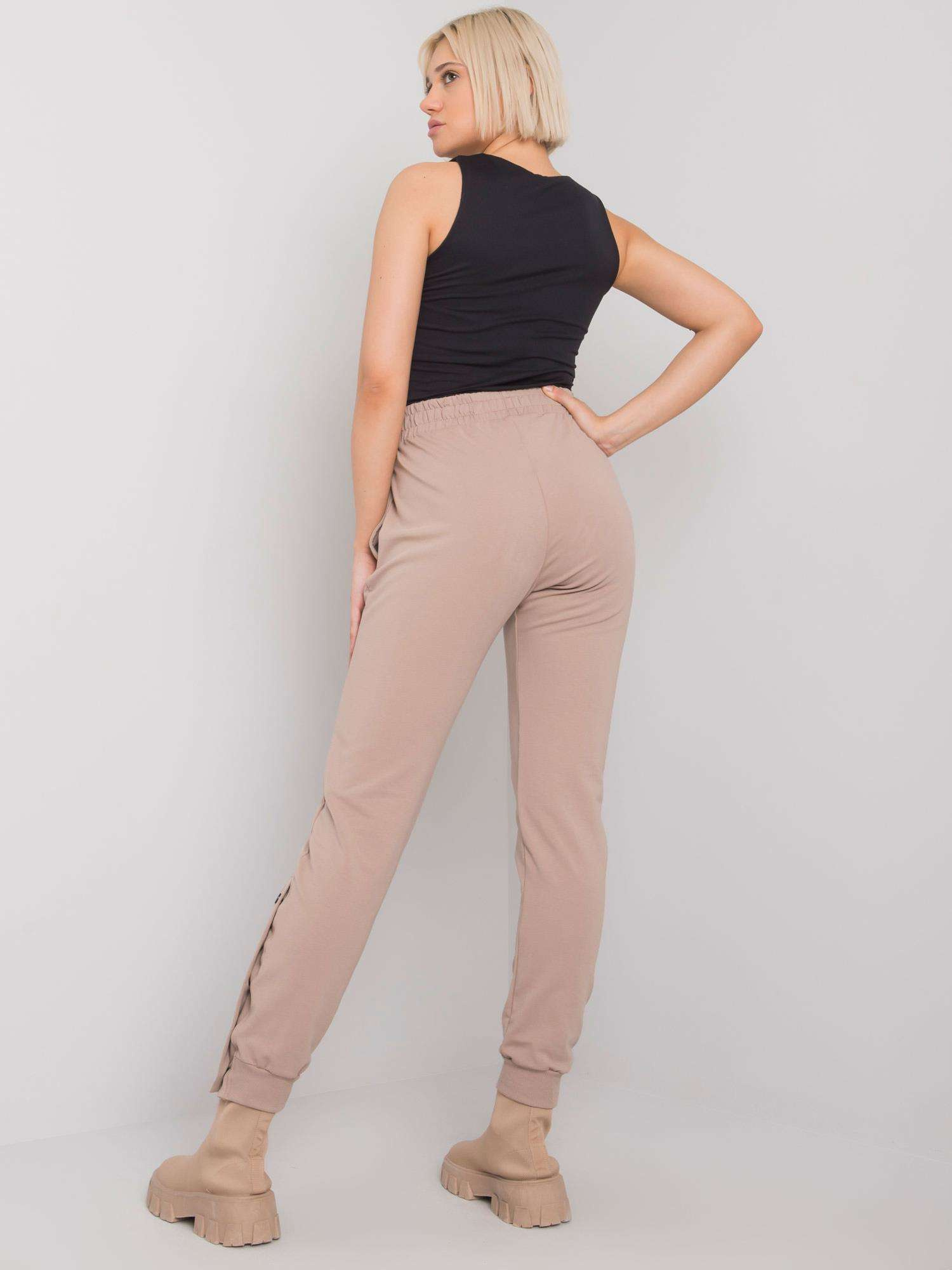 Dark beige sweatpants with buttons Cindy RUE PARIS 