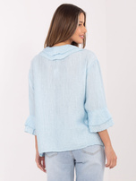 Jasnoniebieska damska koszula z marszczonego materiału