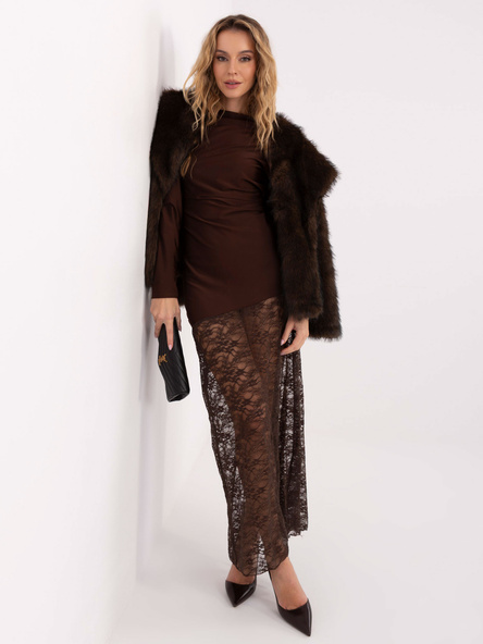 Brązowa wieczorowa sukienka z drapowaniem