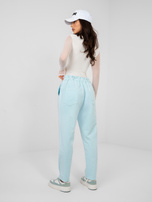 Pastelowe niebieskie sztruksowe spodnie paperbag z bawełny