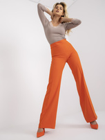 Ciemnobeżowa prążkowana bluzka z dekoltem w serek RUE PARIS