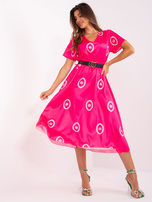 Hurtownia Ciemnoróżowa sukienka koktajlowa we wzory