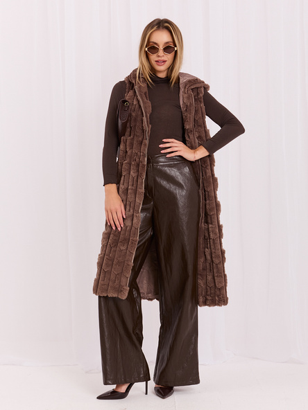 Hurtownia Brązowa futrzana kamizelka z suwakiem