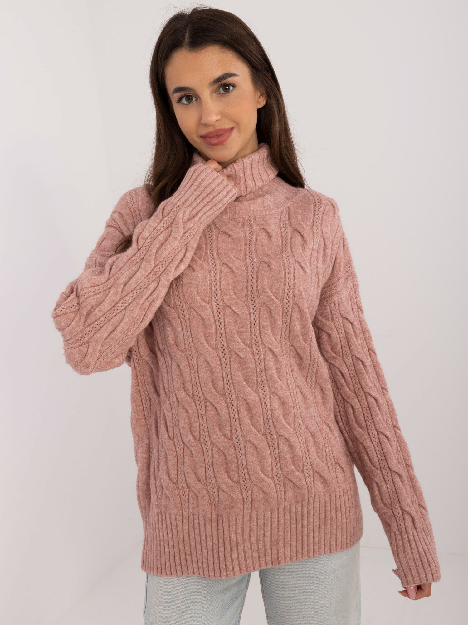 Sweter ciemny różowy