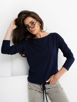 Die dunkelblaue Bluse Carla.