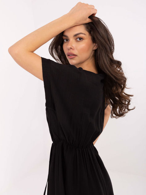 Czarna letnia sukienka z wiązaniem w talii