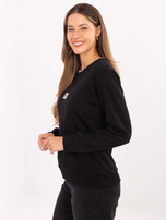 Czarna casualowa bluza z haftem