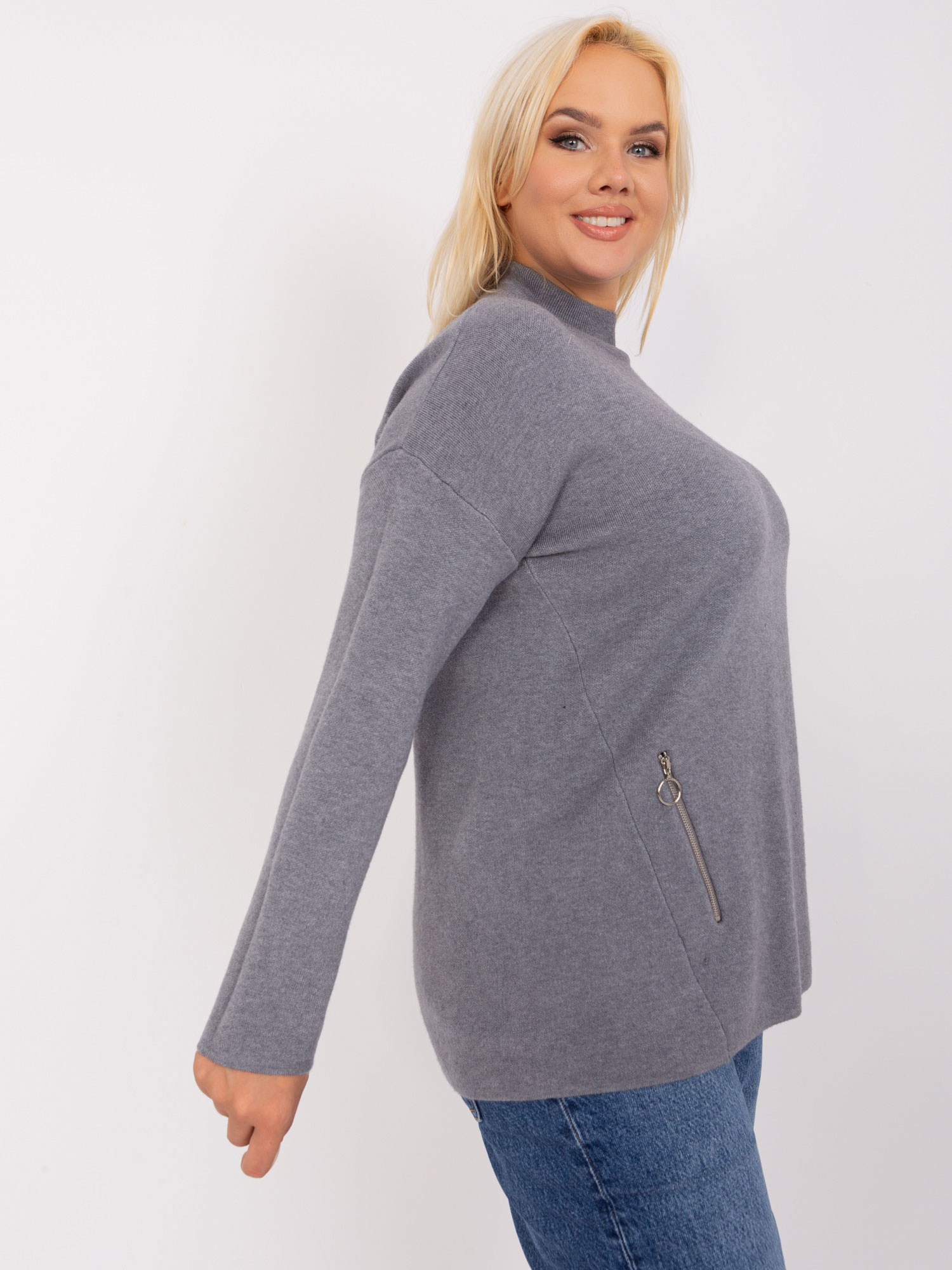 Hurt Ciemnoszary damski sweter plus size z zamkami 