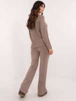 Ciemnobeżowy dzianinowy komplet ze spodniami