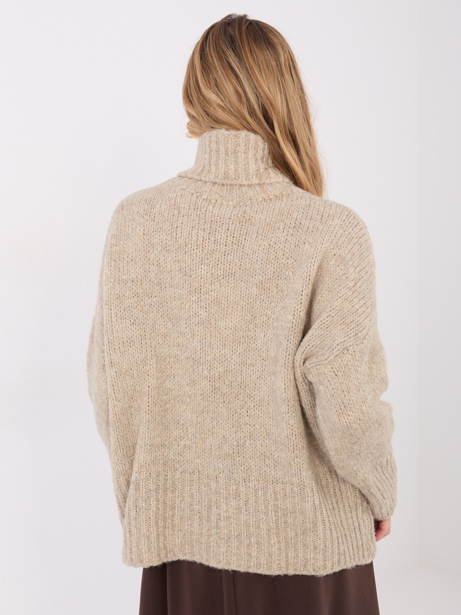 Sweter beżowy