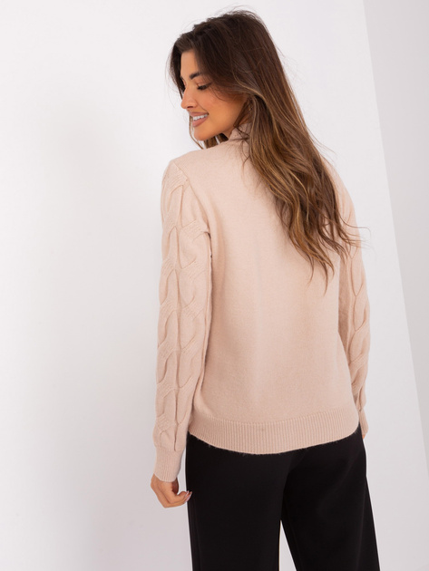 Hurtownia Beżowy klasyczny sweter w warkocze
