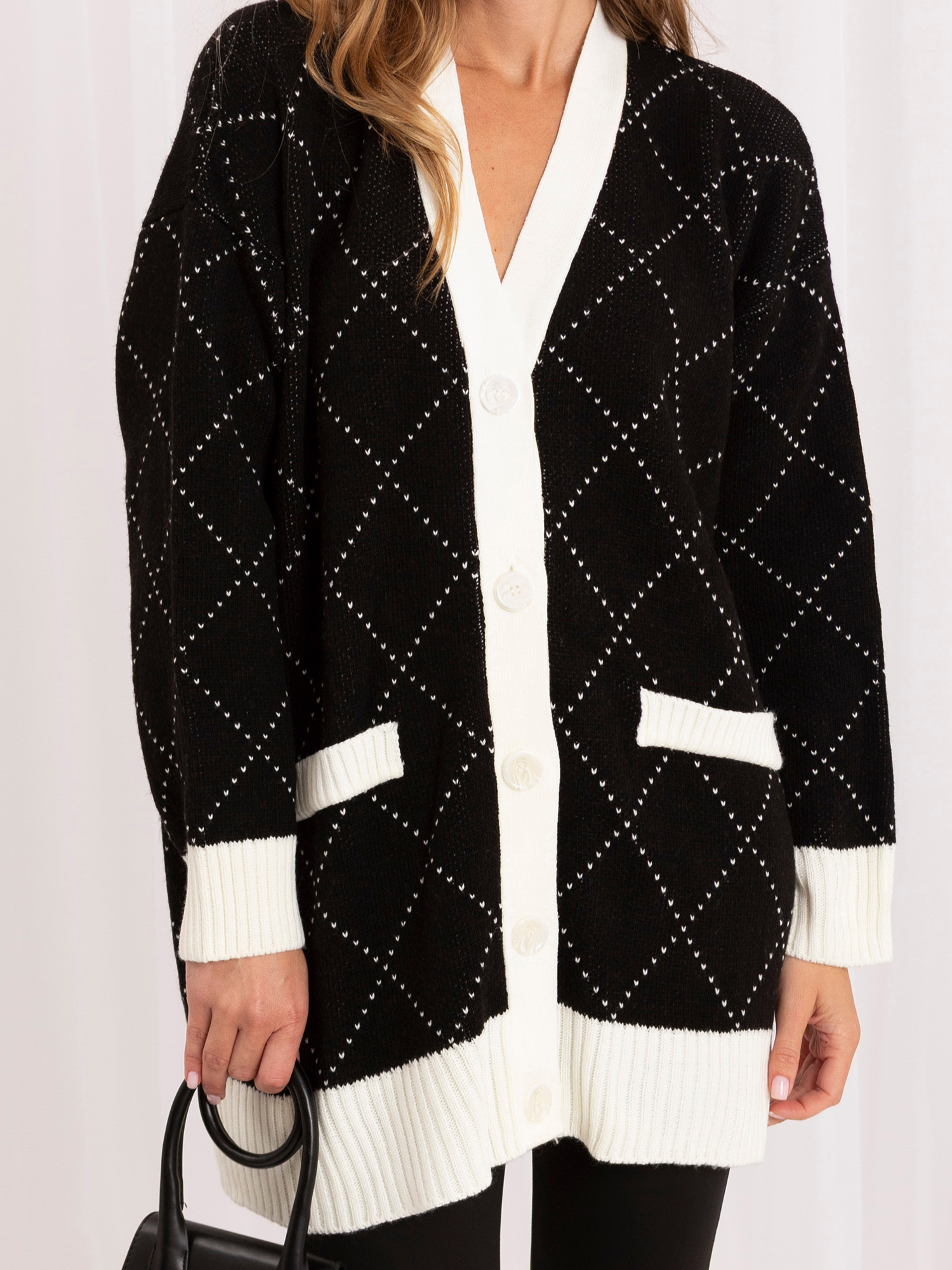 Hurt Schwarz lockerer Cardigan mit Knöpfen RUE PARIS.