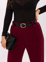 Bordowe sztruksowe spodnie z paskiem
