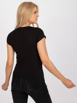 Czarny wzorzysty t-shirt z wiskozy