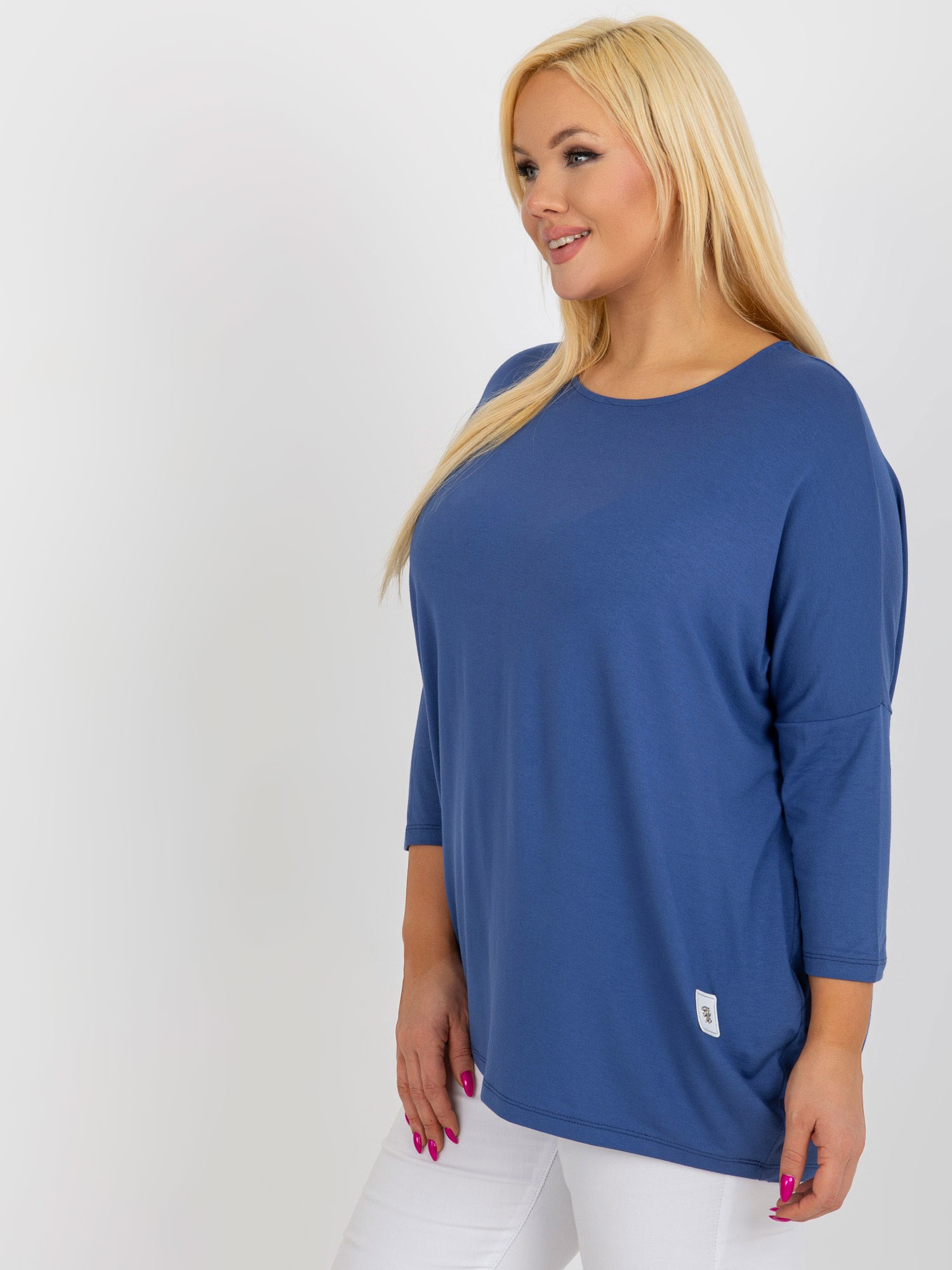 Brudnoniebieska bluzka plus size basic z wiskozy