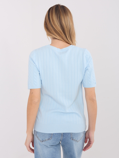 Jasnoniebieski sweter z miękkiej dzianiny