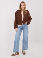 Jasnoróżowy damski sweter z warkoczami