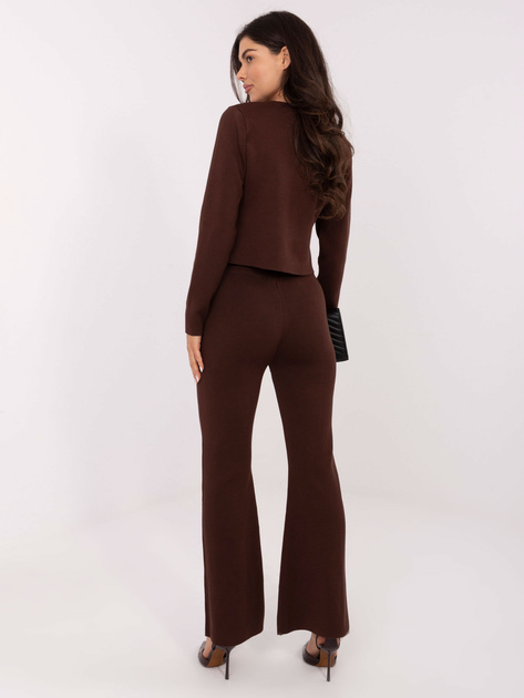 Brązowy dzianinowy komplet z krótkim swetrem