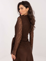 Czekoladowa elegancka bluzka z koronki