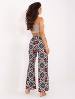 Czarne letnie spodnie z nadrukiem