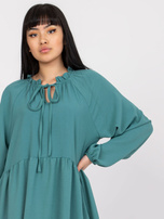 Morska sukienka z falbaną i długim rękawem