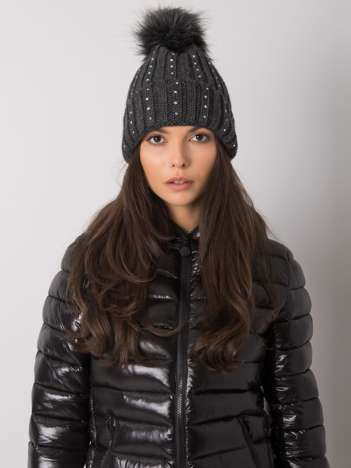 Dark gray winter hat with applique
