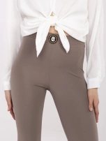 Kawowe damskie legginsy z dżetami 