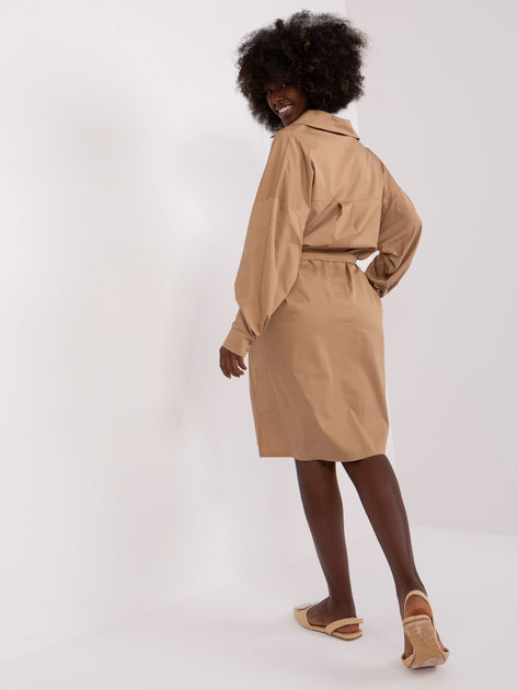 Hurt Camelowa midi sukienka z kołnierzem ZULUNA