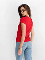 Didmeninė prekyba Raudona lygi t-shirt bazinė iš medvilnės.
