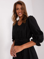 Hurtownia Czarna codzienna sukienka z haftem