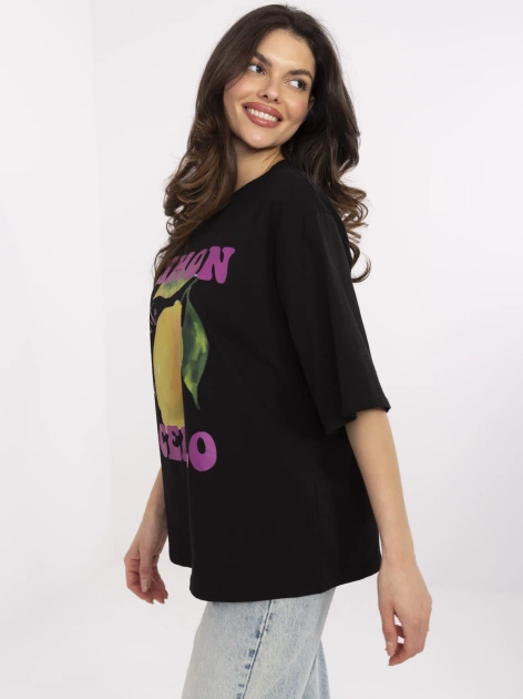 Hurtownia Czarny damski t-shirt z nadrukiem cytryny