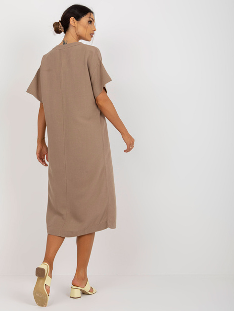Hurt Ciemnobeżowa prosta sukienka z dekoltem V OCH BELLA