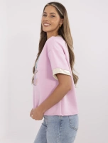 Różowa casualowa bluzka z krótkim rękawem