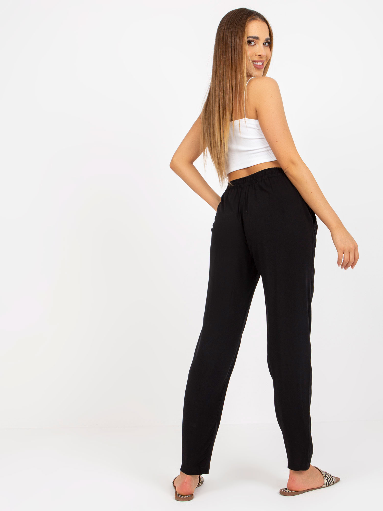 Großhandel Schwarze Stoffhose mit geradem Bein SUBLEVEL.