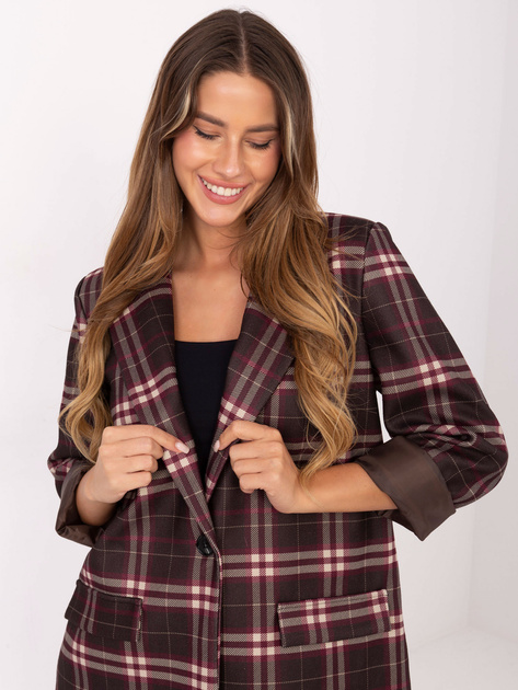 Brązowo-bordowa marynarka z poduszkami na ramionach