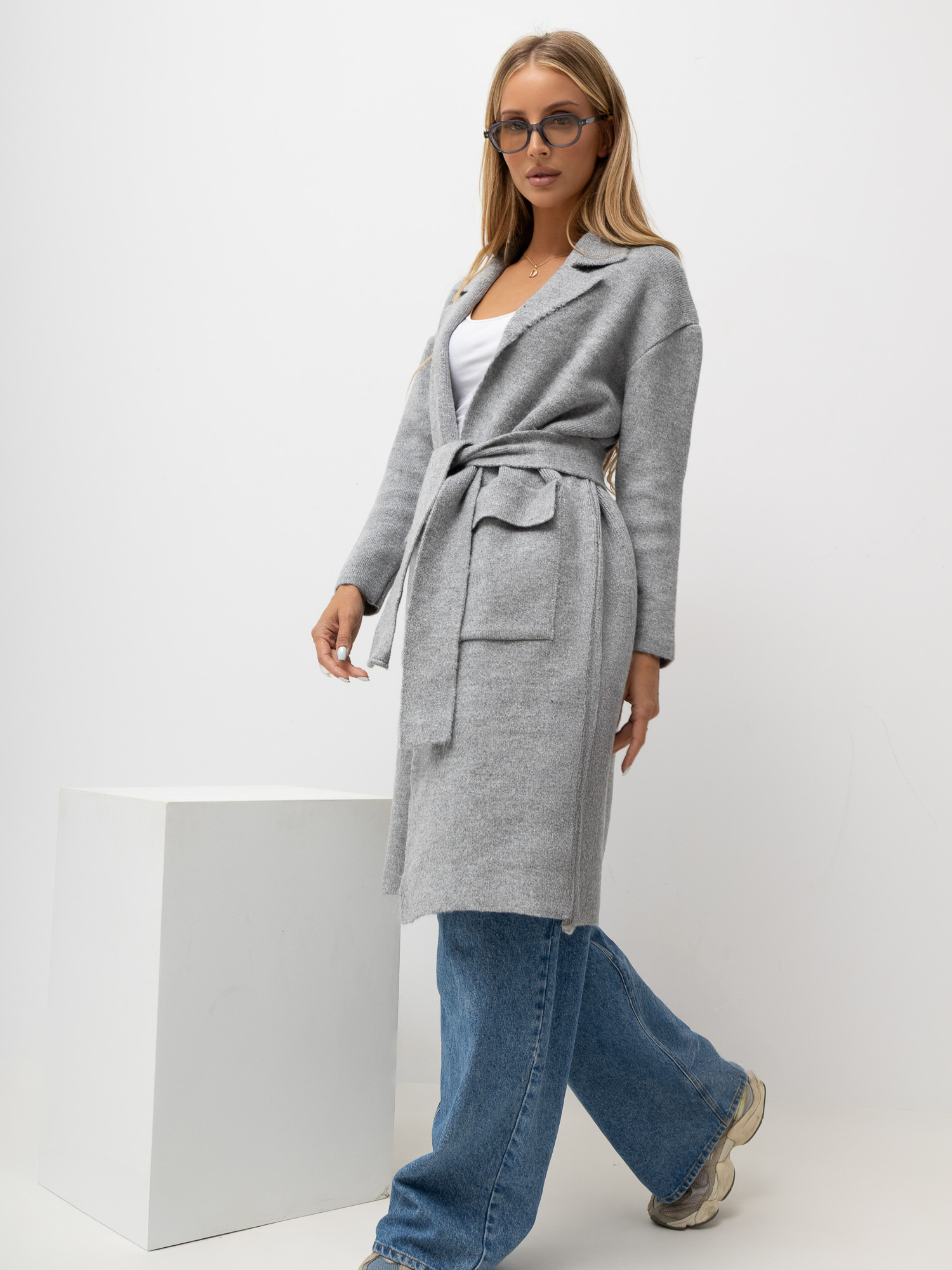 Grau Cardigan mit Bindung Cordie RUE PARIS.
