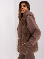 Hurtownia Brązowa futrzana kamizelka z kieszeniami