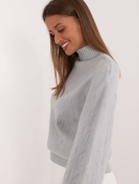 Hurtownia Jasnoszary wzorzysty sweter z półgolfem