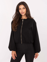 Schwarze Damenballonjacke mit Reißverschluss.