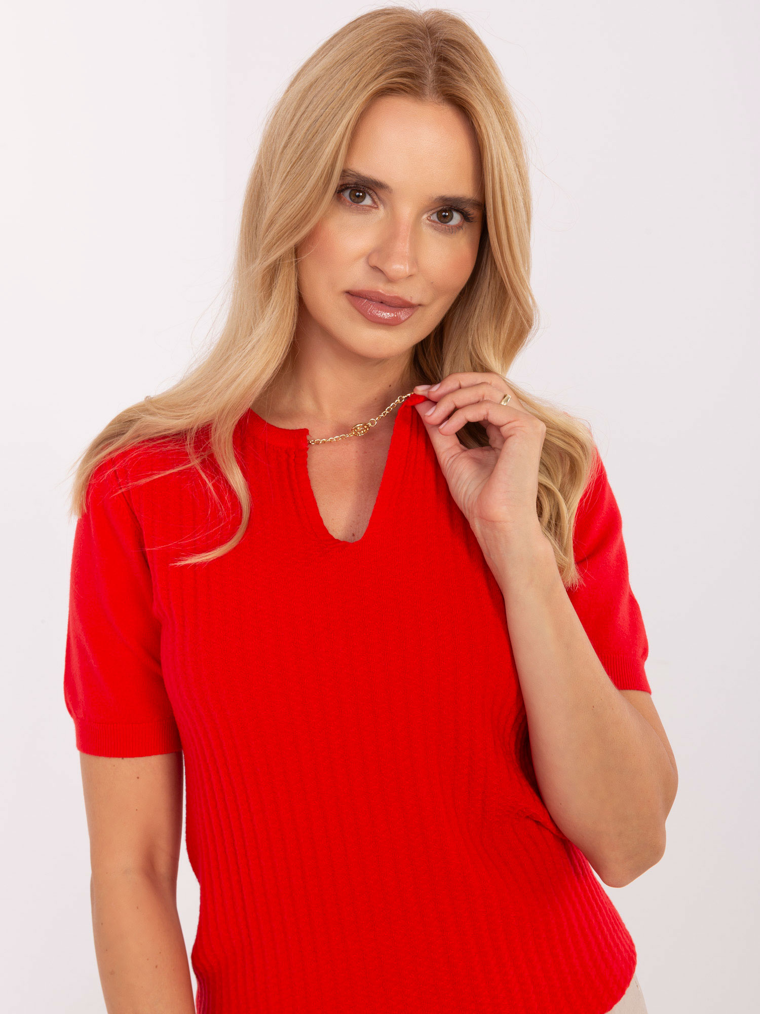 Sweter czerwony