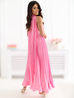 Różowa trapezowa sukienka z plisowaniem RUE PARIS 